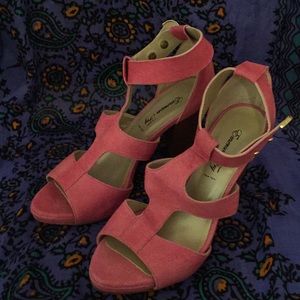 Emerson Fry pink platform heels